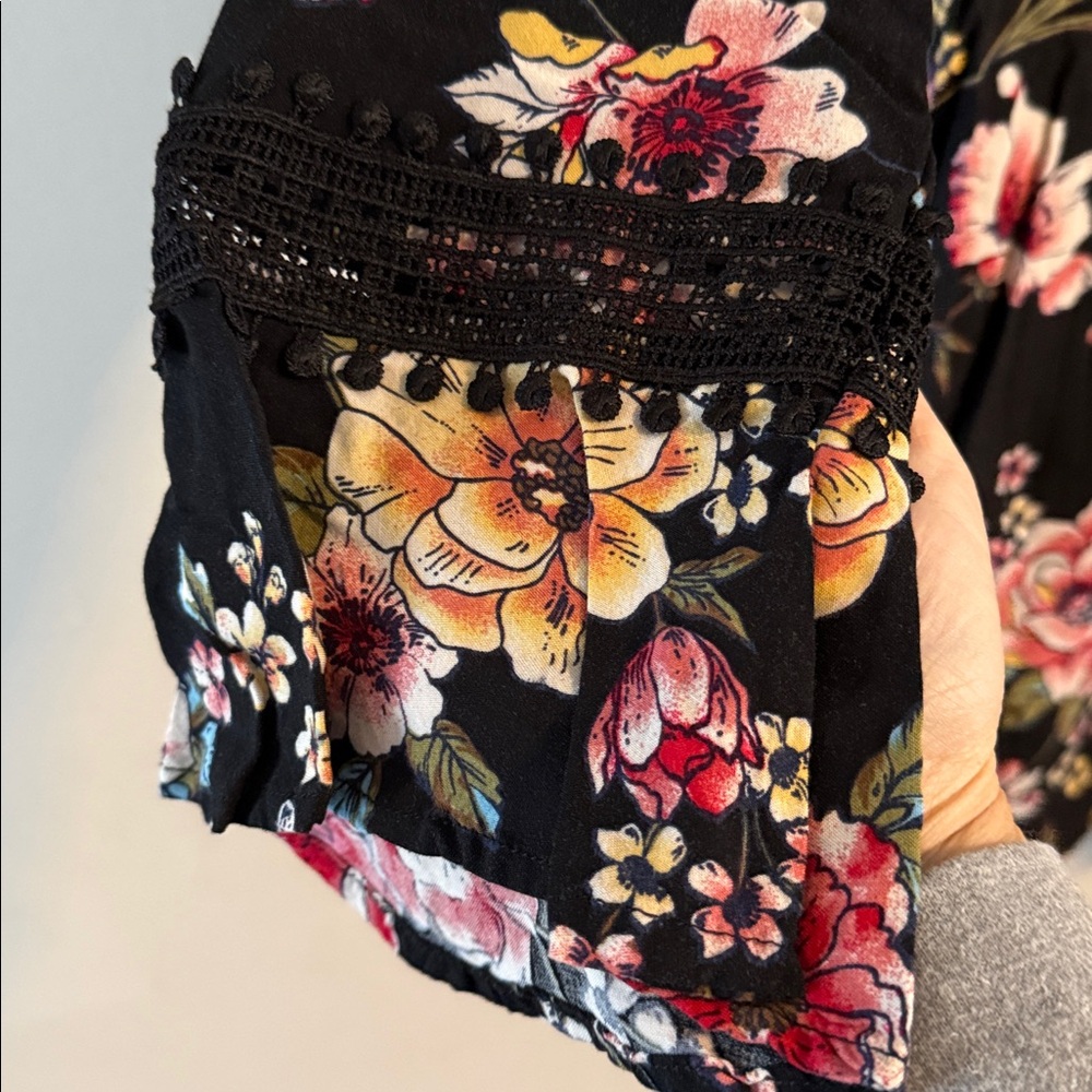 Old Navy Black Floral Long Sleeve Dress - Picture 3 of 8